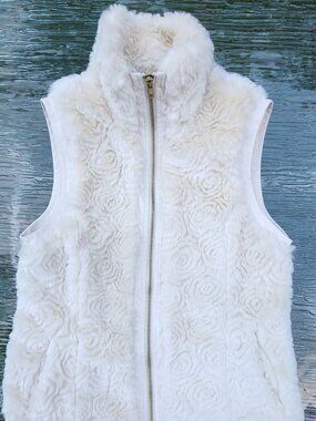 Size S Women's Roz & Ali Vest